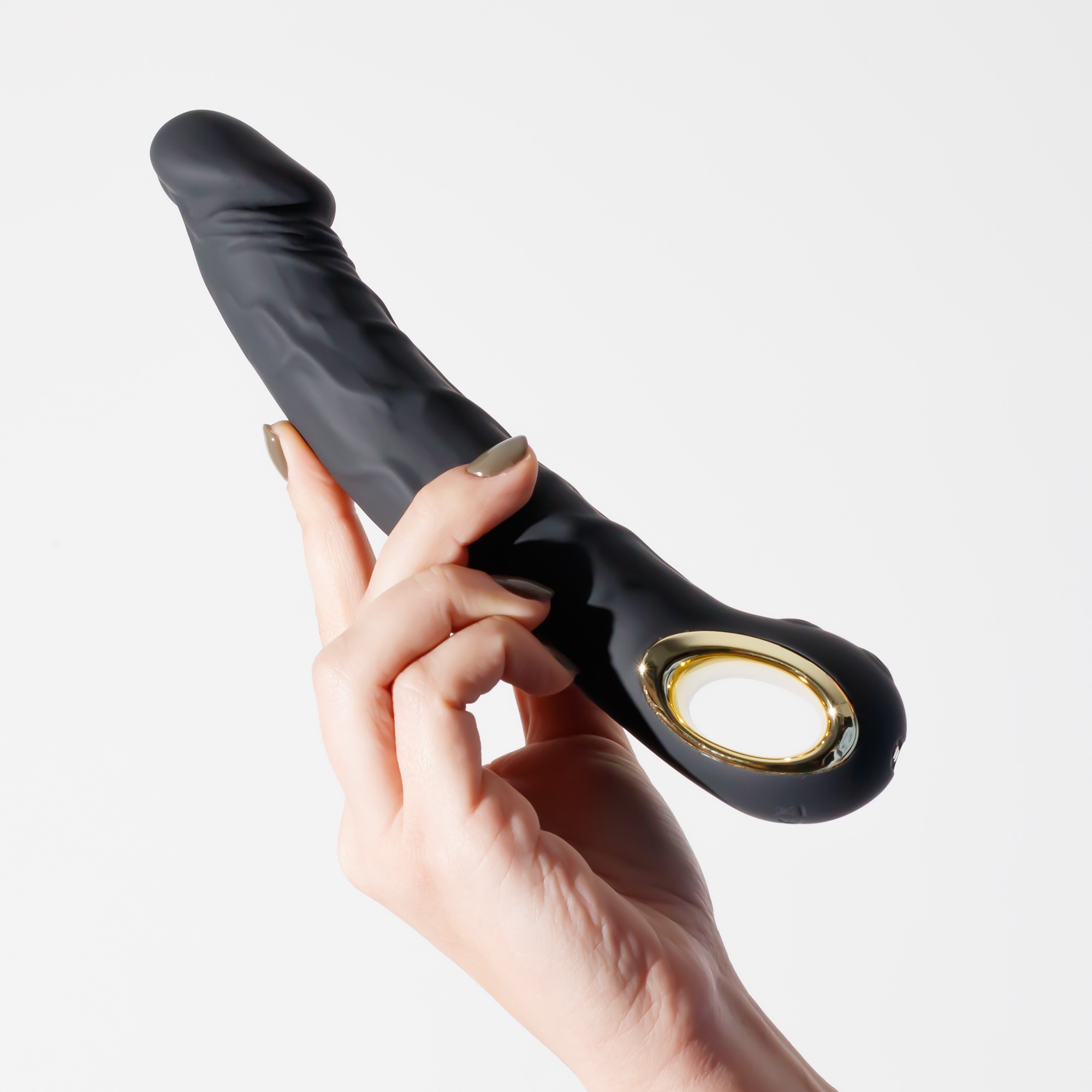 CRUSHIOUS MAGNUS REALISTIC VIBRATOR BLACK